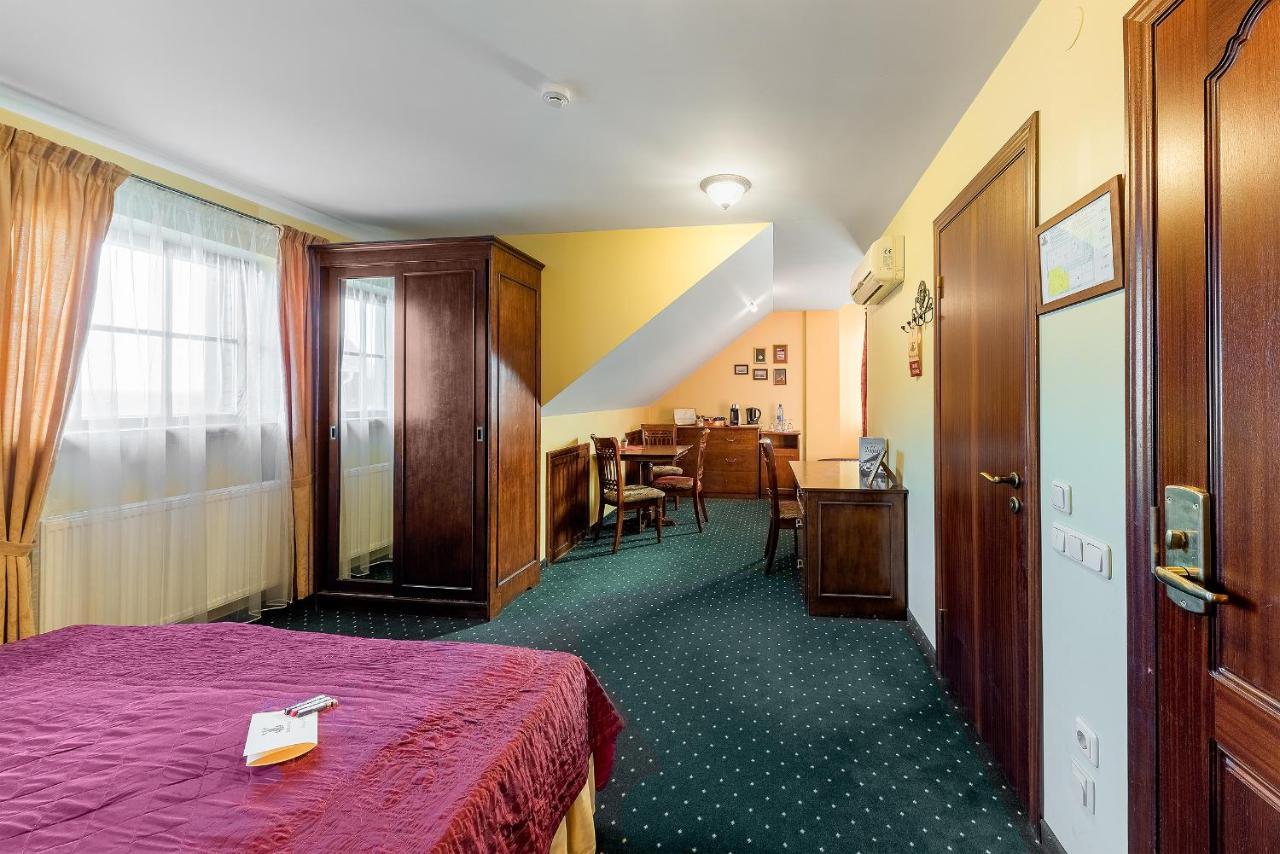 Rowing Hotel Trakai Esterno foto